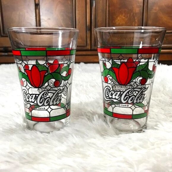 NWOT Set of 2 Coca-Cola Poinsettia Stain Glasses - Picture 1 of 5